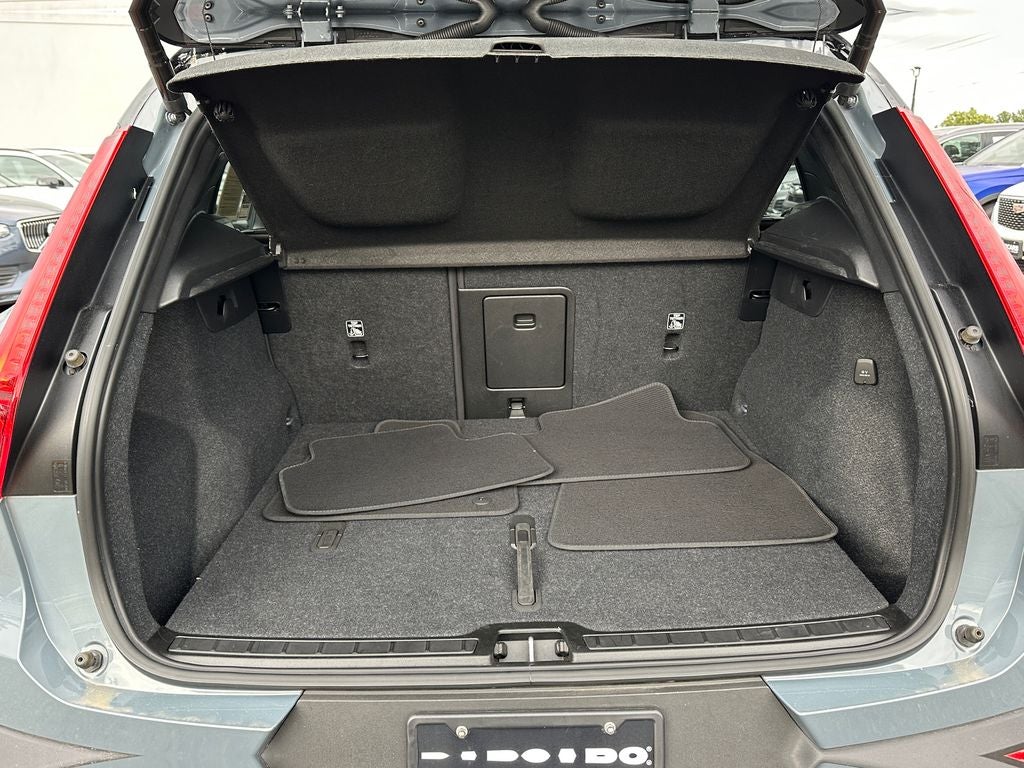 2023 Volvo XC40 Recharge Pure Electric Twin Plus Volvo Certified
