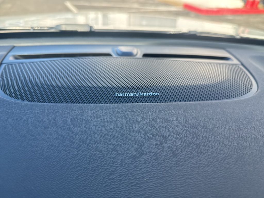 2024 Volvo XC40 Recharge Pure Electric Ultimate