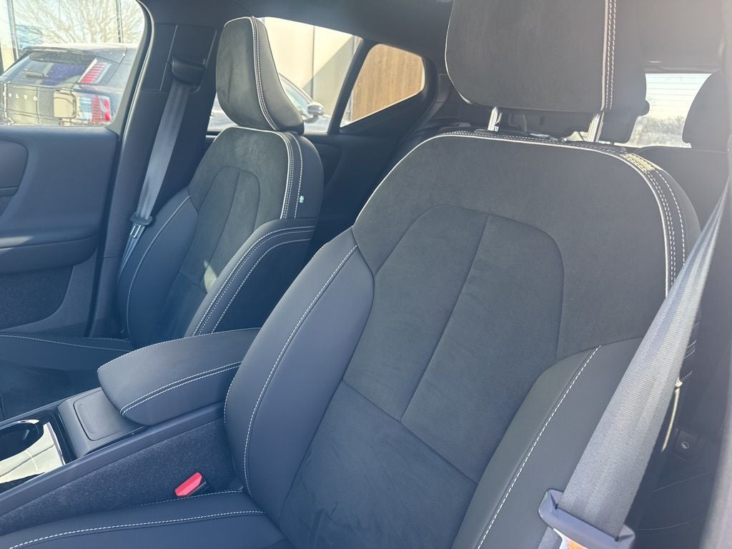 2024 Volvo XC40 Recharge Pure Electric Ultimate