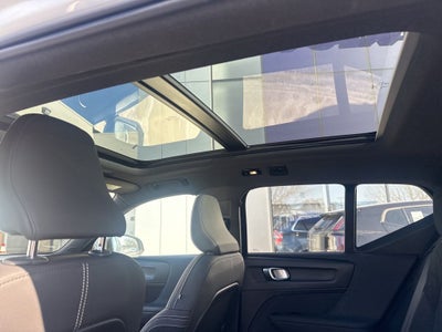 2024 Volvo XC40 Recharge Pure Electric Ultimate