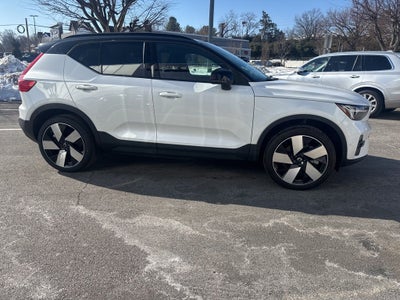 2024 Volvo XC40 Recharge Pure Electric Ultimate
