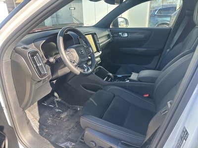 2024 Volvo XC40 Recharge Pure Electric Ultimate