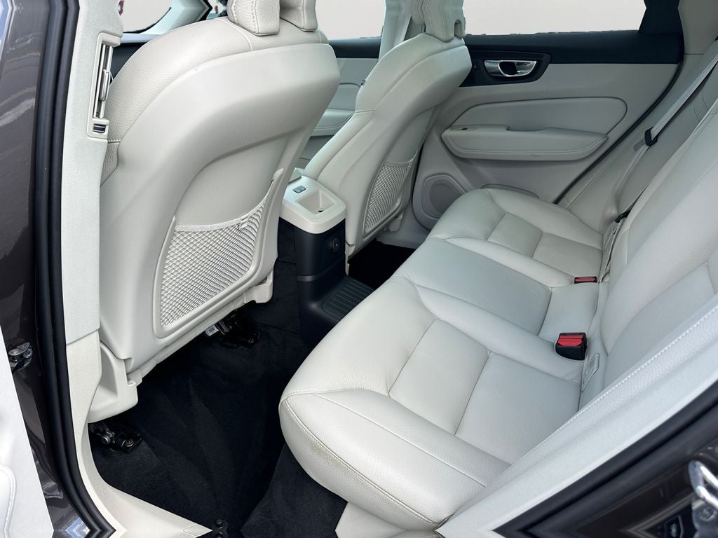 2024 Volvo XC60 Recharge Plug-In Hybrid T8 Plus Dark Theme Volvo Certified