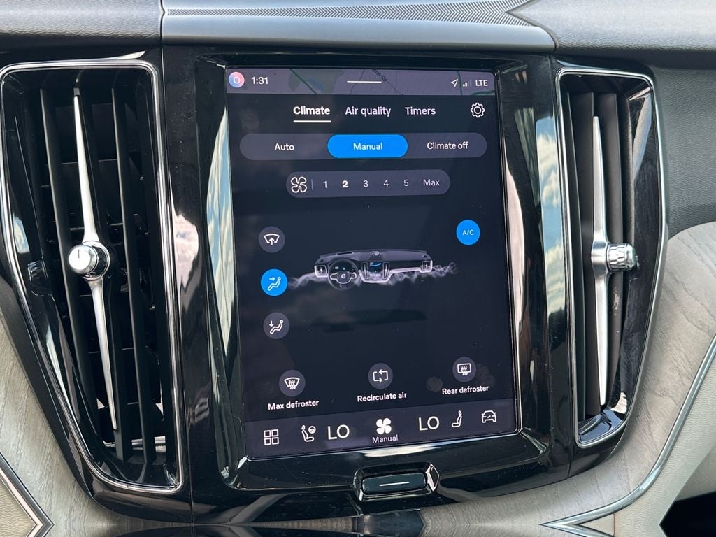 2024 Volvo XC60 Recharge Plug-In Hybrid T8 Plus Dark Theme Volvo Certified