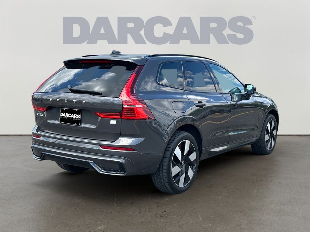 2024 Volvo XC60 Recharge Plug-In Hybrid T8 Plus Dark Theme Volvo Certified