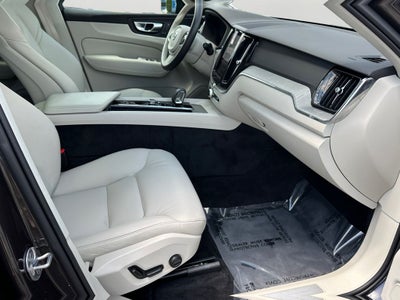 2024 Volvo XC60 Recharge Plug-In Hybrid T8 Plus Dark Theme Volvo Certified