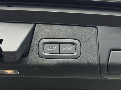 2024 Volvo XC60 Recharge Plug-In Hybrid Ultimate Volvo Certified