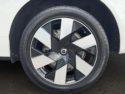 2024 Volvo XC60 Recharge Plug-In Hybrid Ultimate Volvo Certified