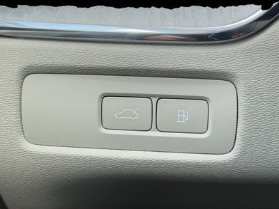 2024 Volvo XC60 Recharge Plug-In Hybrid Ultimate Volvo Certified