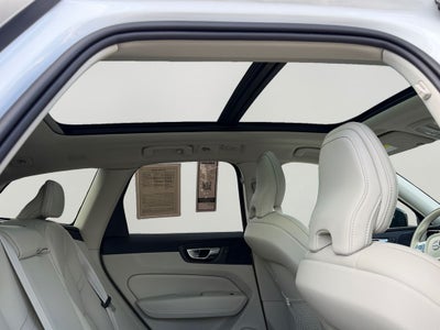 2024 Volvo XC60 Recharge Plug-In Hybrid Ultimate Volvo Certified