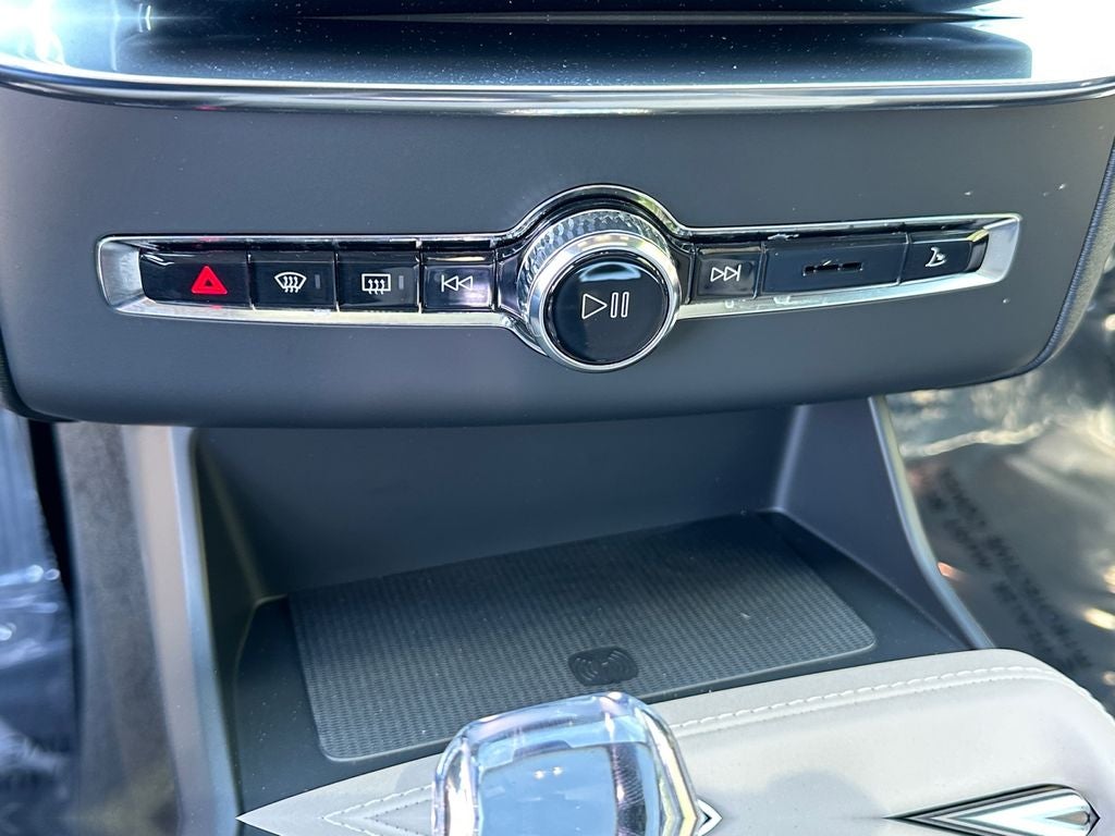 2025 Volvo XC90 Plug-In Hybrid T8 Plus 7 Passenger 2025.5