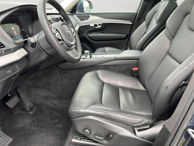 2023 Volvo XC90 B5 Core Volvo Certified