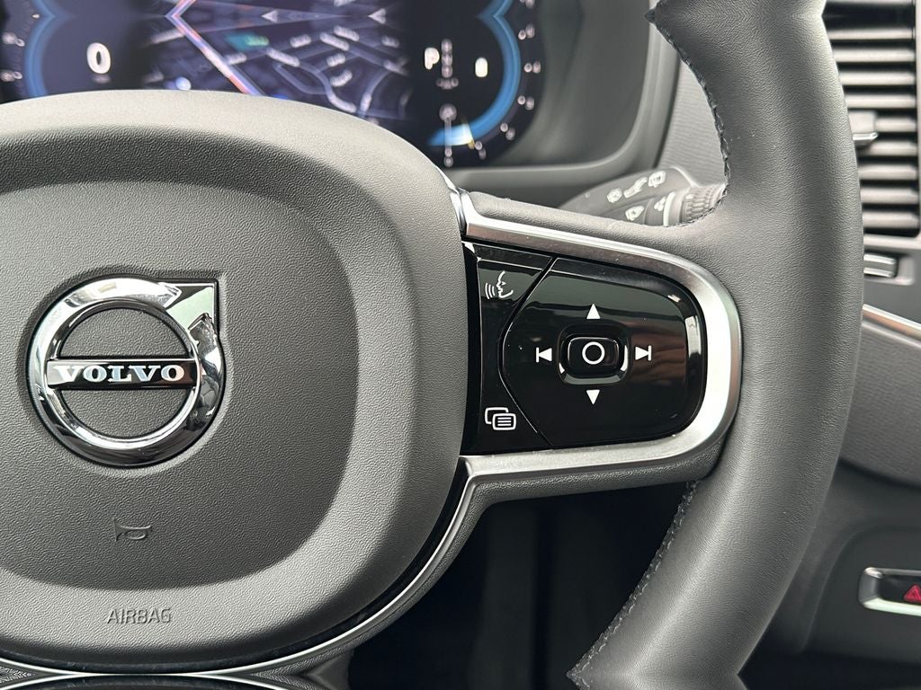 2023 Volvo XC90 B5 Core Volvo Certified