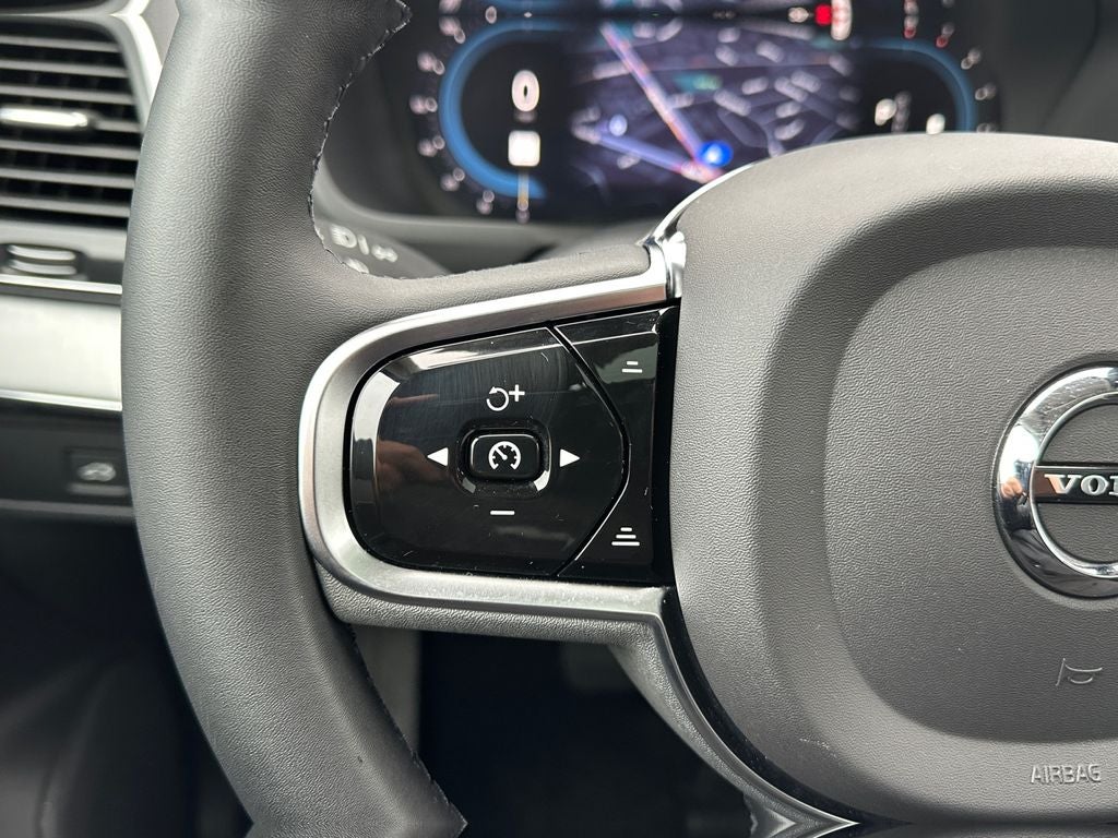 2023 Volvo XC90 B5 Core Volvo Certified