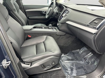 2023 Volvo XC90 B5 Core Volvo Certified