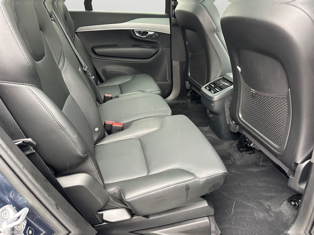 2023 Volvo XC90 B5 Core Volvo Certified