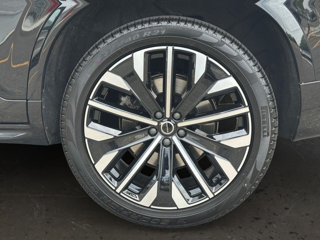 2023 Volvo XC90 B5 Core Volvo Certified