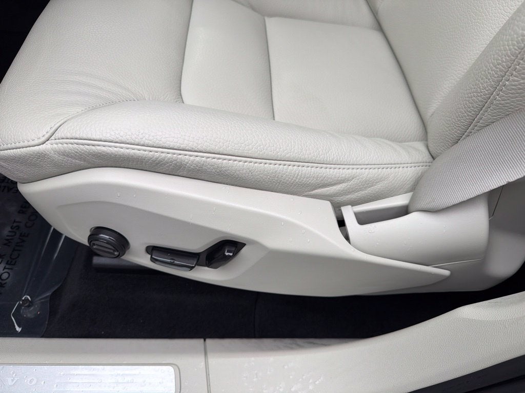 2024 Volvo XC60 B5 Plus Dark Theme Volvo Certified