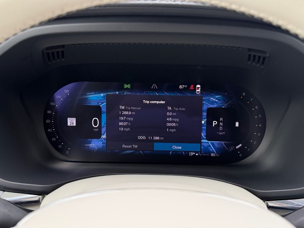 2024 Volvo XC60 B5 Ultimate Dark Theme Volvo Certified