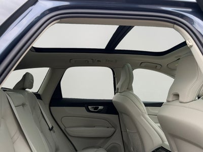2024 Volvo XC60 B5 Ultimate Dark Theme Volvo Certified