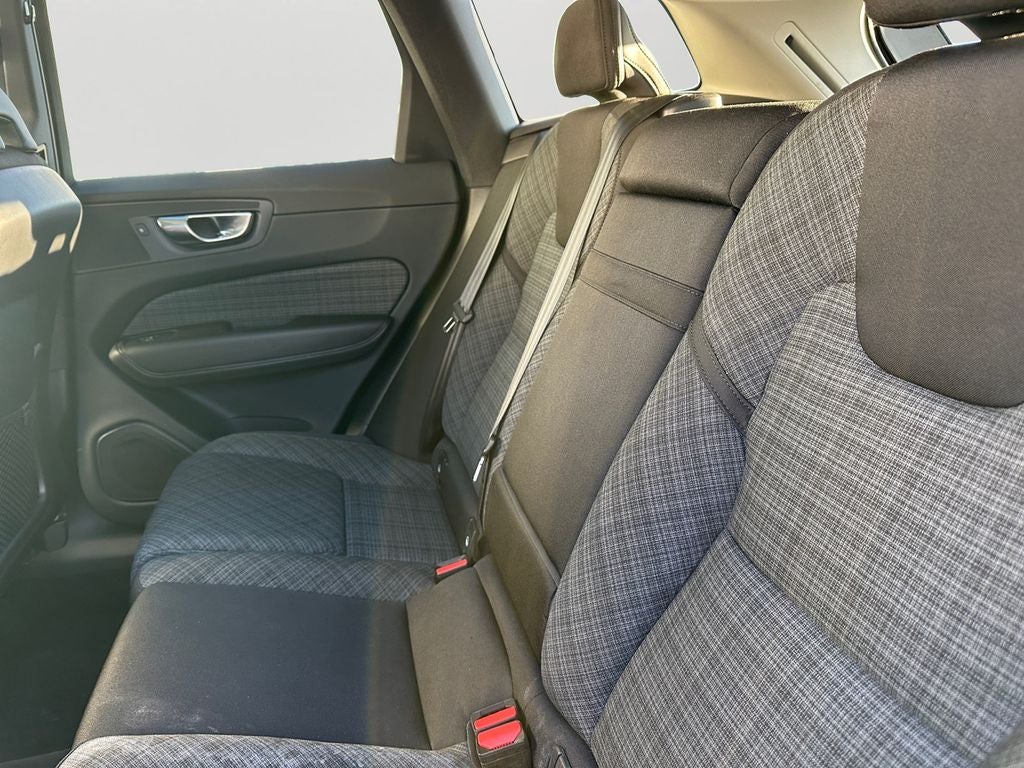 2023 Volvo XC60 B5 Core Volvo Certified
