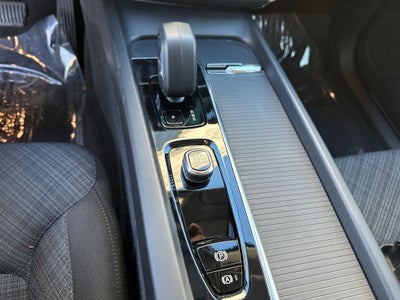 2023 Volvo XC60 B5 Core Volvo Certified