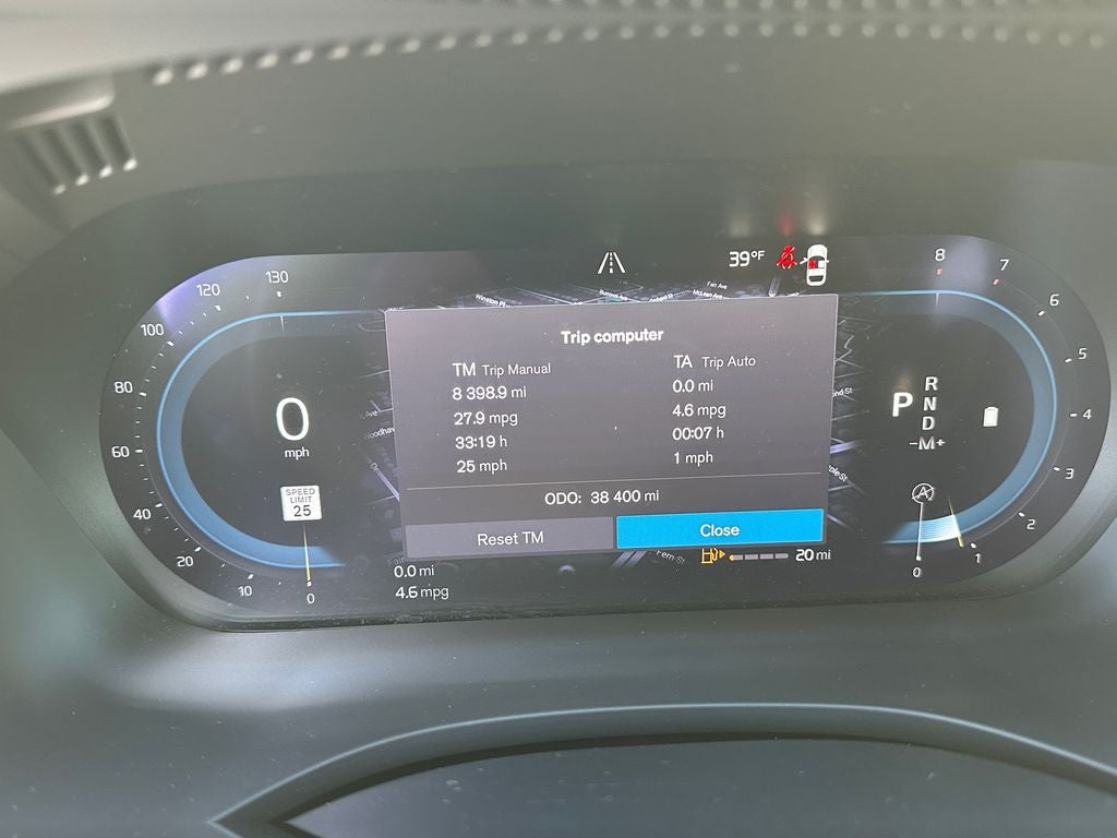 2023 Volvo XC60 B5 Core Volvo Certified