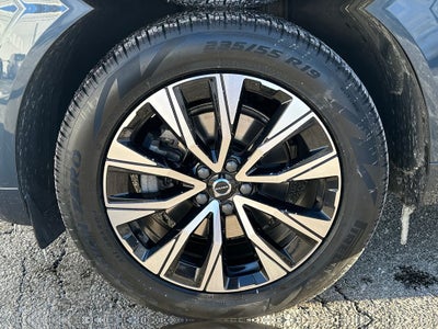 2023 Volvo XC60 B5 Core Volvo Certified
