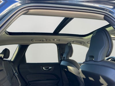 2023 Volvo XC60 B5 Core Volvo Certified