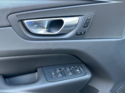 2023 Volvo XC60 B5 Core Volvo Certified
