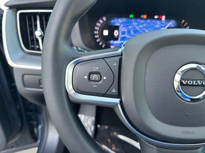 2023 Volvo XC60 B5 Core Volvo Certified