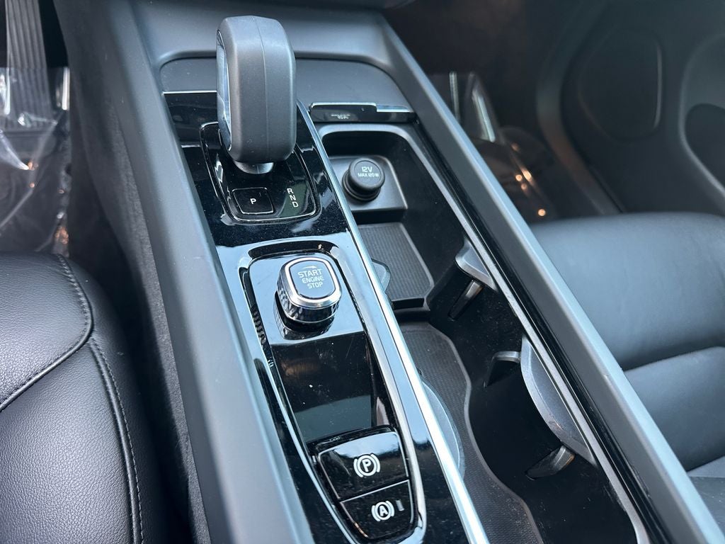 2023 Volvo XC60 B5 Core Volvo Certified