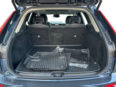 2023 Volvo XC60 B5 Core Volvo Certified