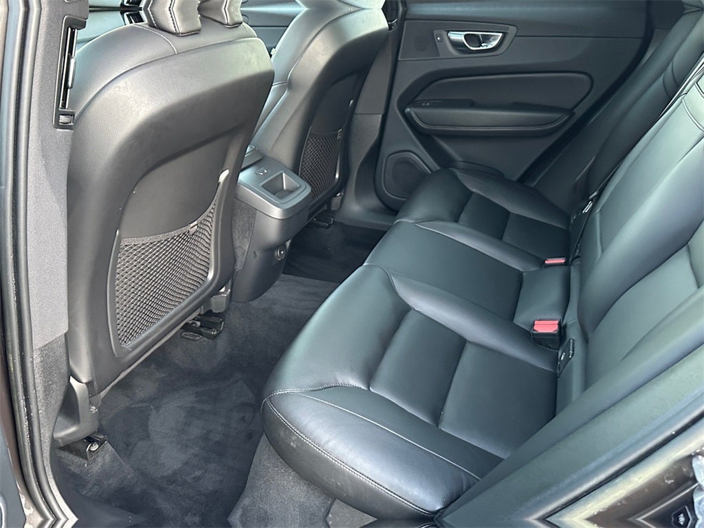 2023 Volvo XC60 B5 Core