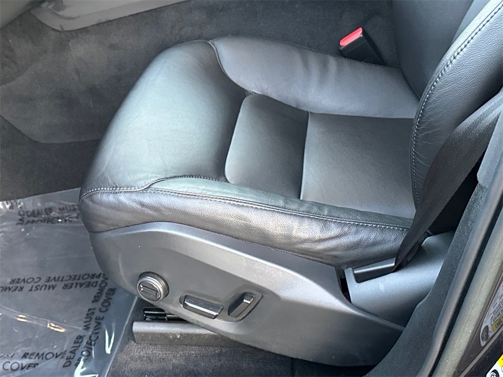 2023 Volvo XC60 B5 Core