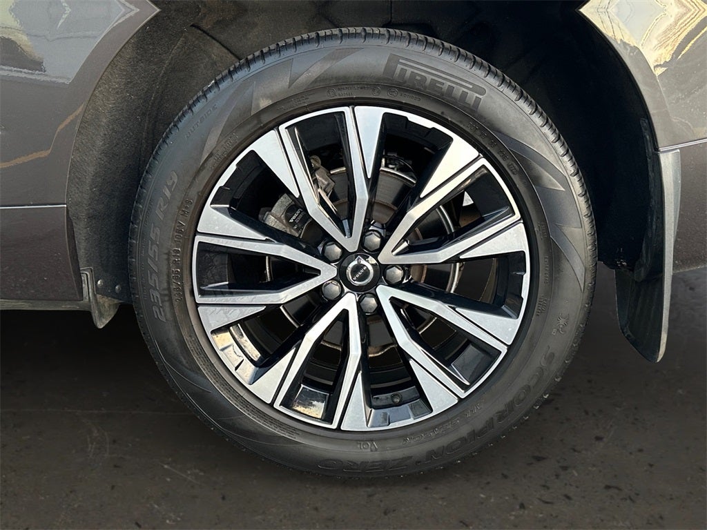 2023 Volvo XC60 B5 Core