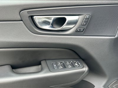 2023 Volvo XC60 B5 Core Volvo Certified