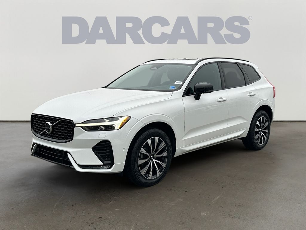 2023 Volvo XC60 B5 Plus Dark Theme