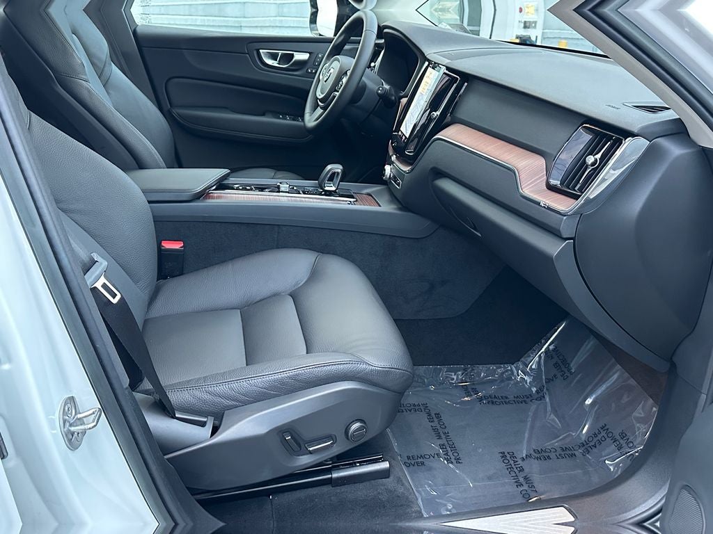 2023 Volvo XC60 B5 Plus Dark Theme Volvo Certified