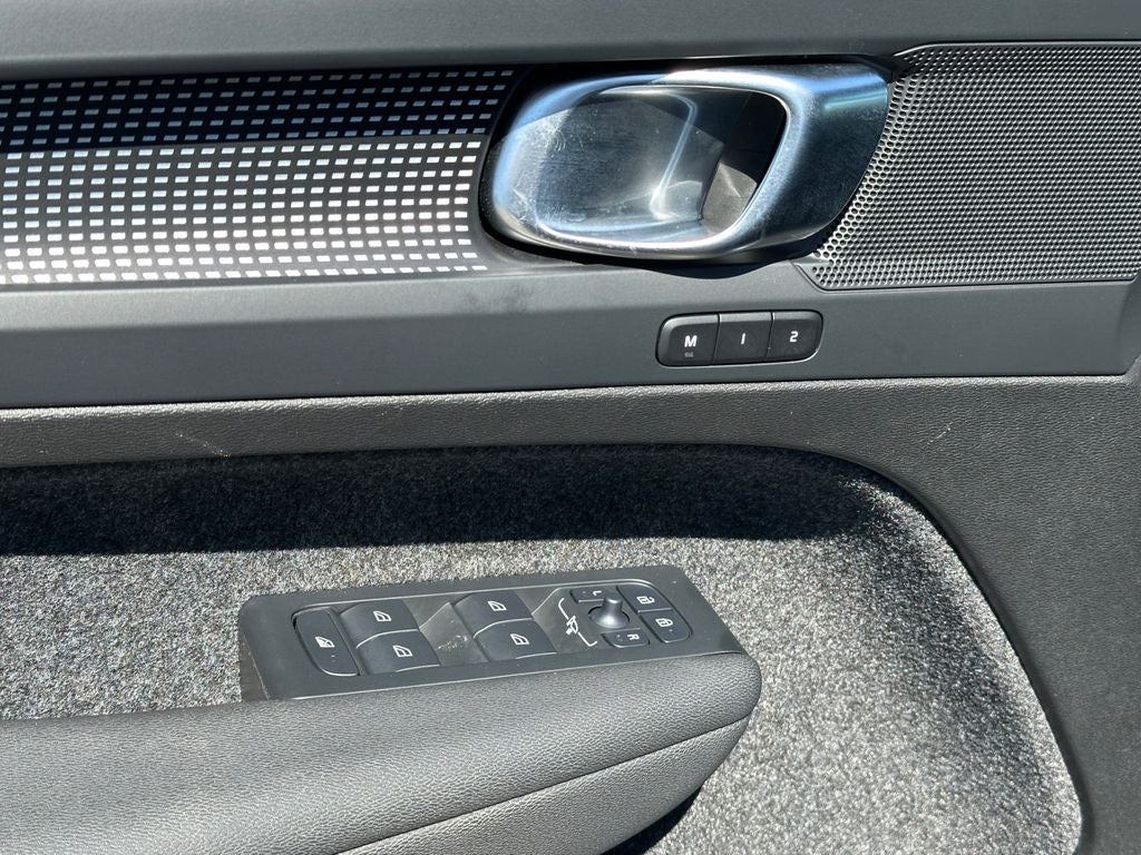 2025 Volvo XC40 B5 Plus Dark Theme Volvo Certified