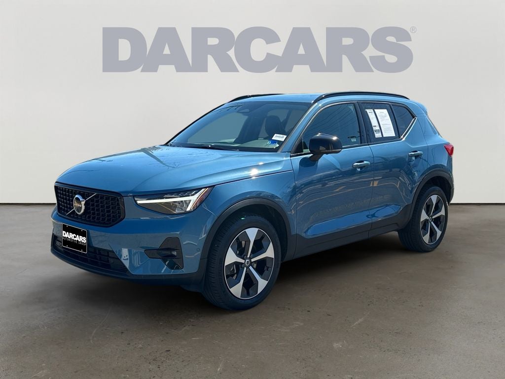 2025 Volvo XC40 B5 Plus Dark Theme Volvo Certified