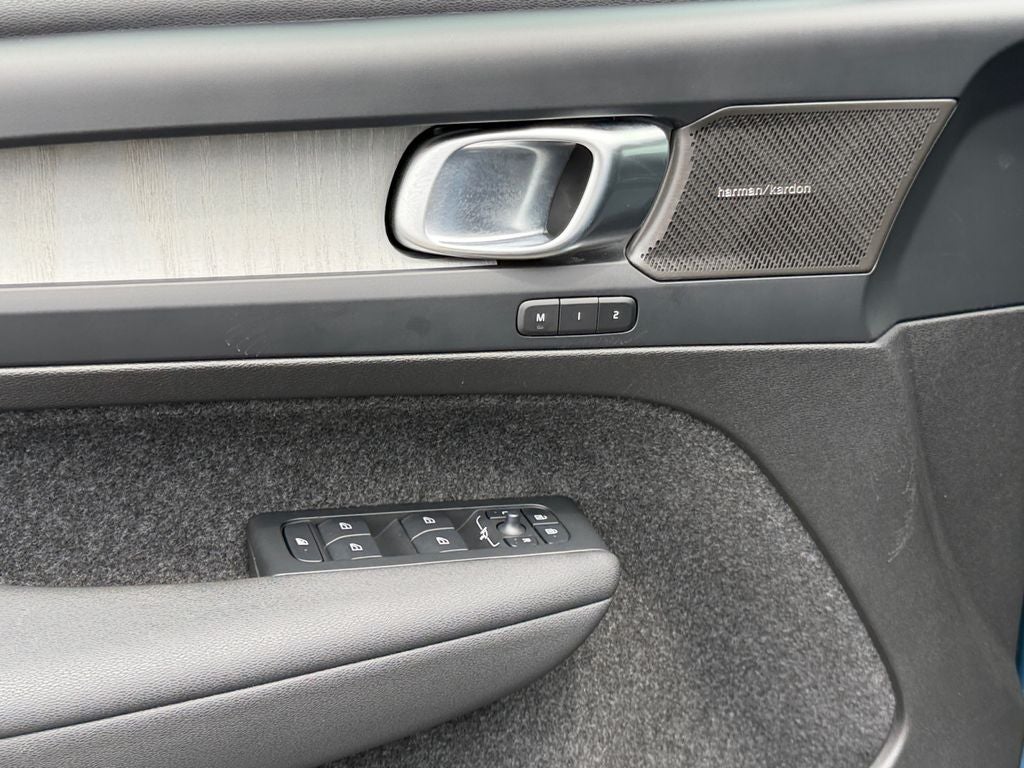 2025 Volvo XC40 B5 Plus Dark Theme Volvo Certified