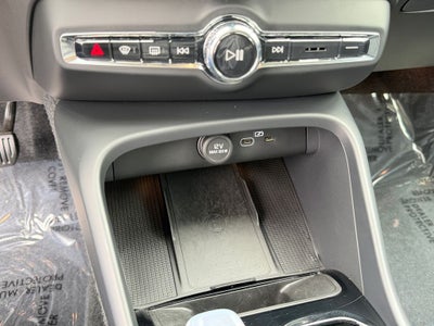 2025 Volvo XC40 B5 Plus Dark Theme Volvo Certified
