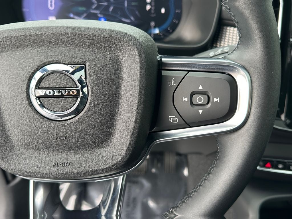 2025 Volvo XC40 B5 Plus Dark Theme Volvo Certified