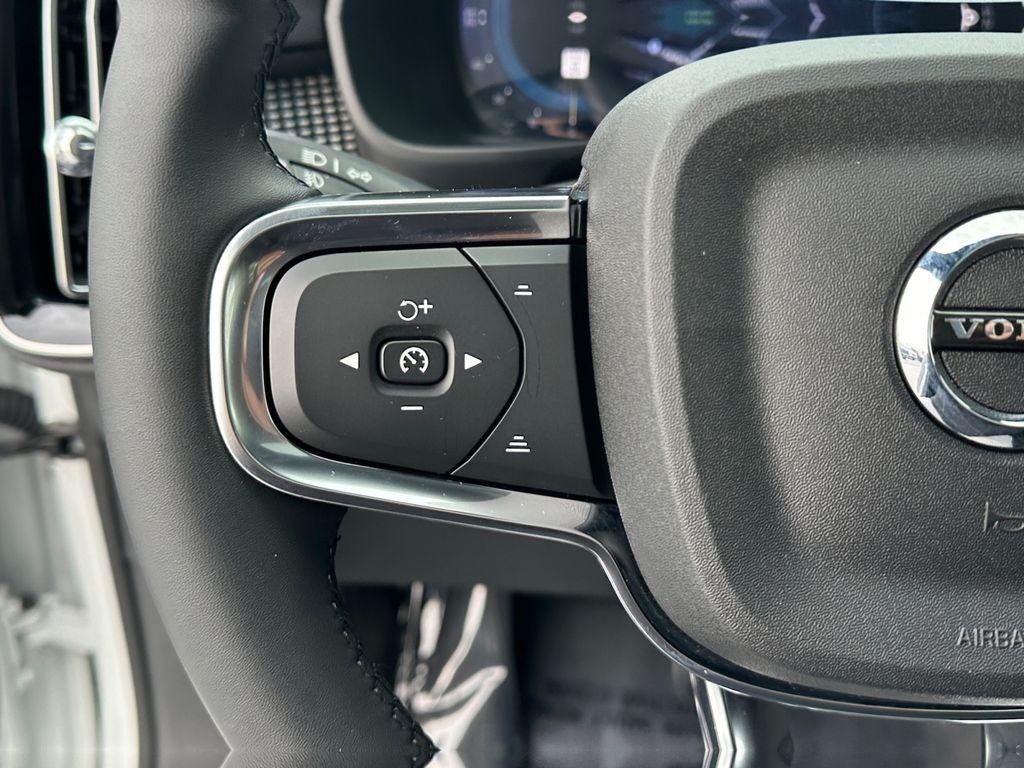 2025 Volvo XC40 B5 Plus Dark Theme Volvo Certified