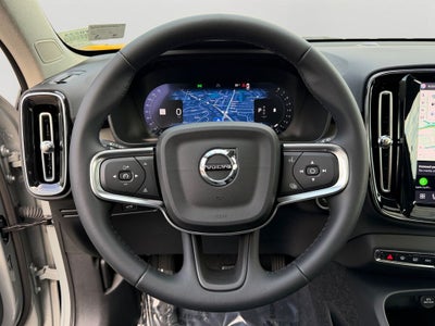 2025 Volvo XC40 B5 Plus Dark Theme