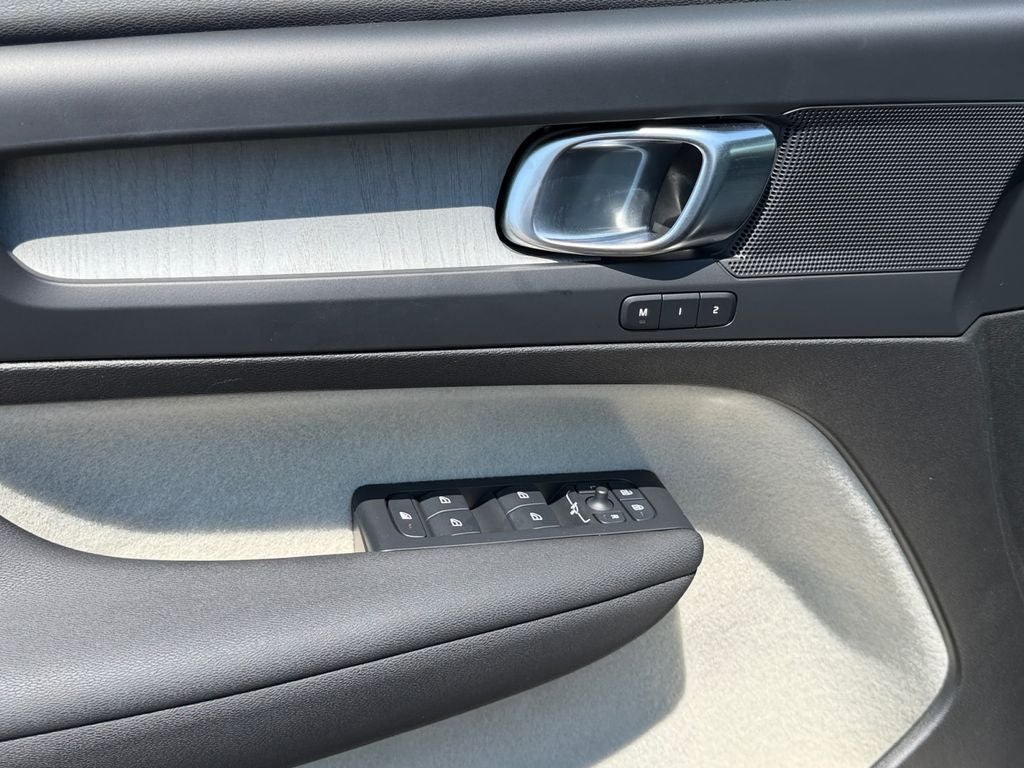 2025 Volvo XC40 B5 Plus Dark Theme Volvo Certified