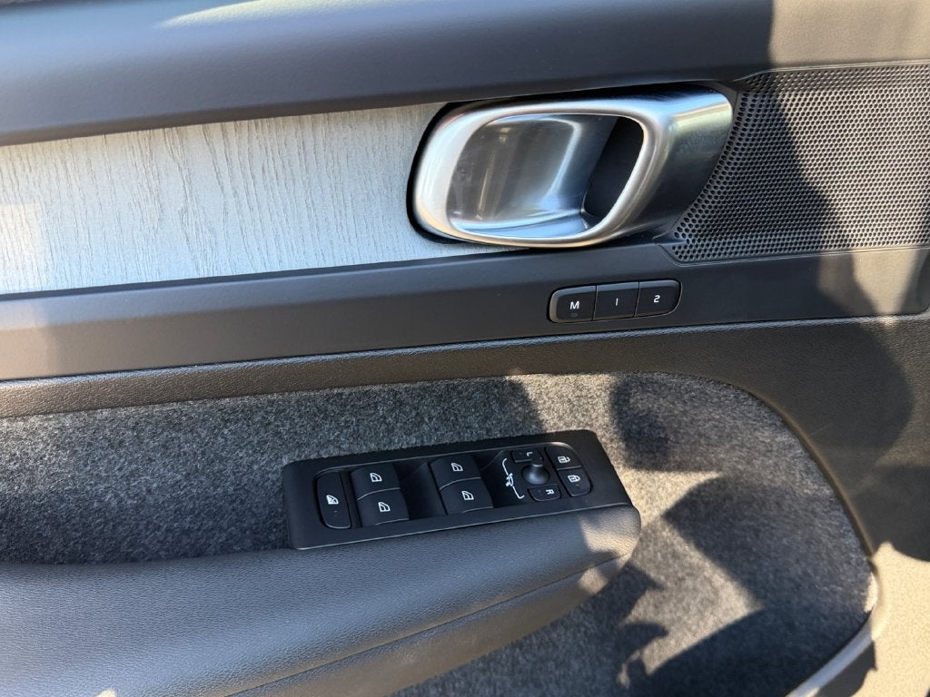 2025 Volvo XC40 B5 Plus Dark Theme Volvo Certified