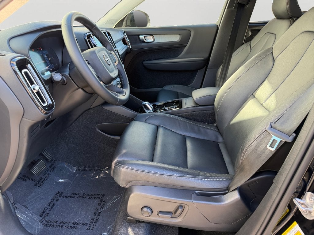 2025 Volvo XC40 B5 Plus Dark Theme Volvo Certified