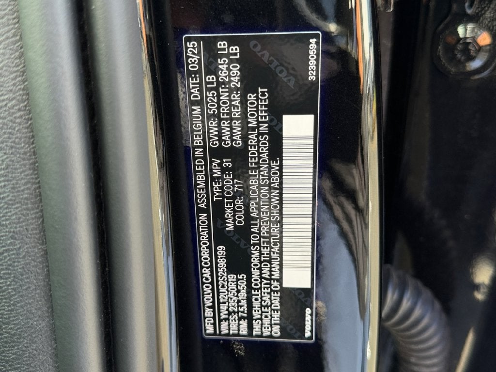 2025 Volvo XC40 B5 Plus Dark Theme Volvo Certified